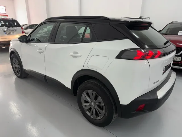 PEUGEOT 2008 1.2