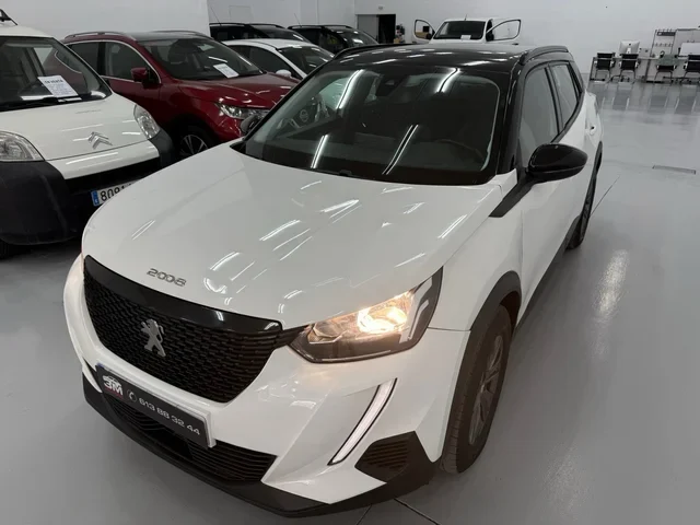 PEUGEOT 2008 1.2